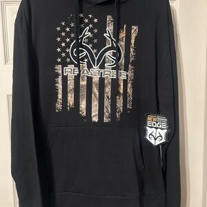 Realtree Black Sweatshirt with Camouflage Flag and Deer Design
